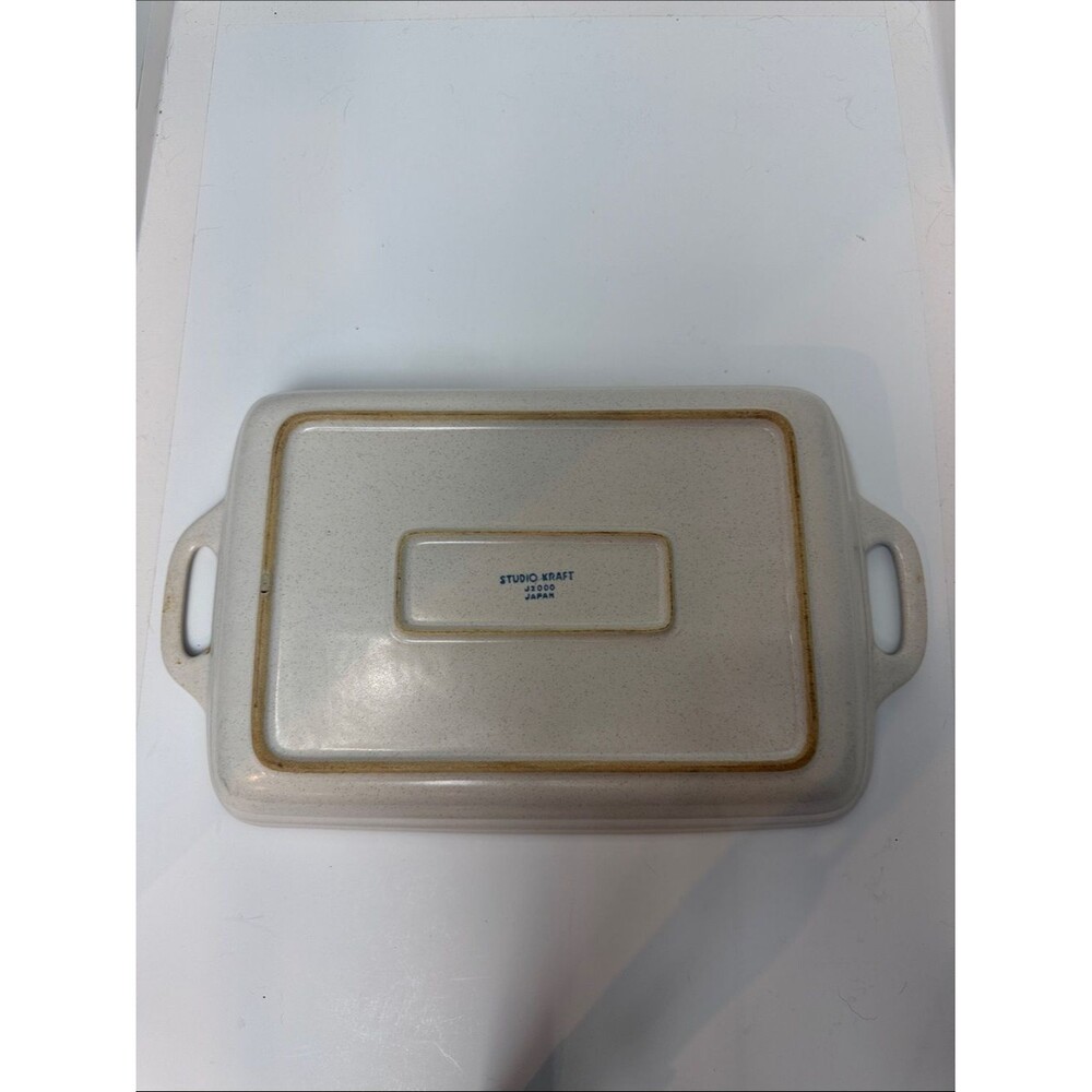 Studio Kraft J2000 Rectangular Casserole Dish with Handles - Speckled Cream - Picture 2 of 6